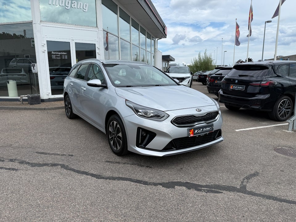 Kia Ceed 1,6 PHEV Prestige SW DCT 5d