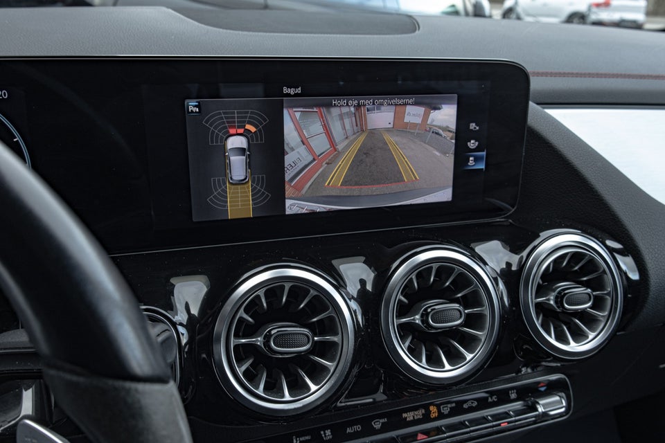 Mercedes EQA250 AMG Line 5d