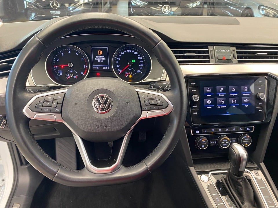 VW Passat 1,5 TSi 150 Elegance+ Variant DSG 5d