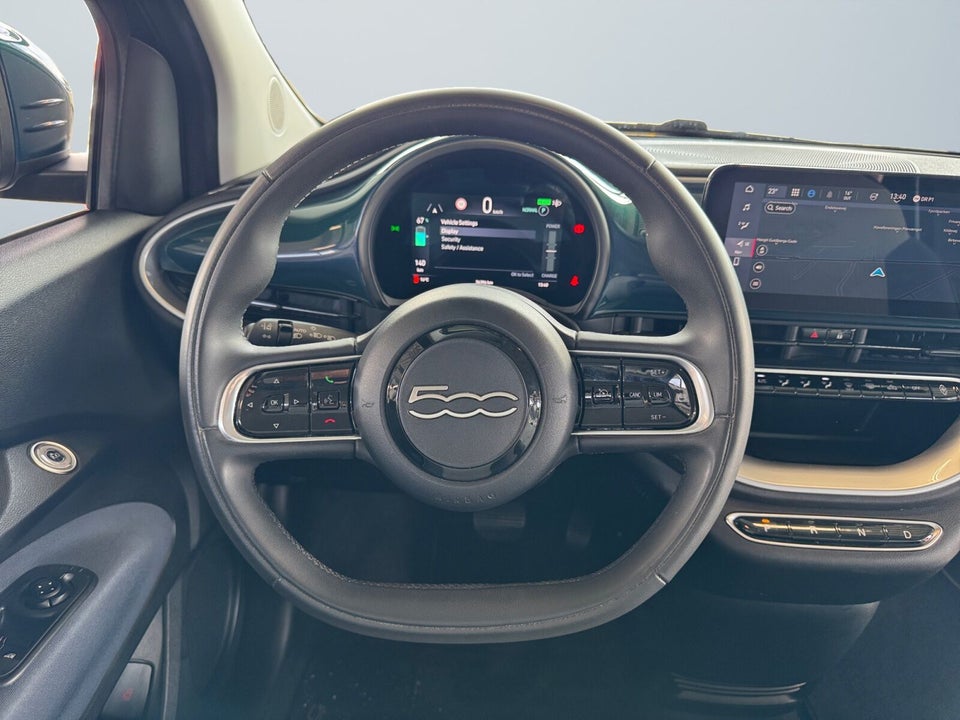 Fiat 500e 42 Icon 3+1 4d