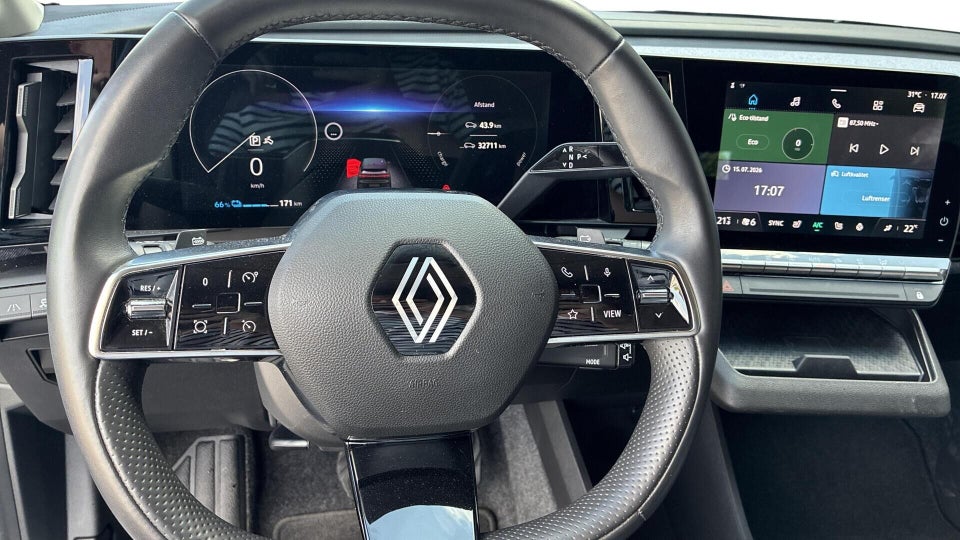 Renault Megane E-Tech 40 Equilibre 5d