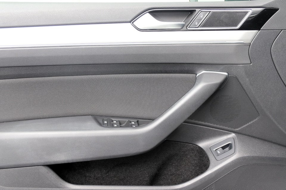 VW Passat 2,0 TDi 150 Comfortline Variant DSG Van 5d