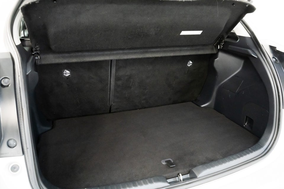 Toyota Yaris 1,5 Hybrid H3 e-CVT 5d