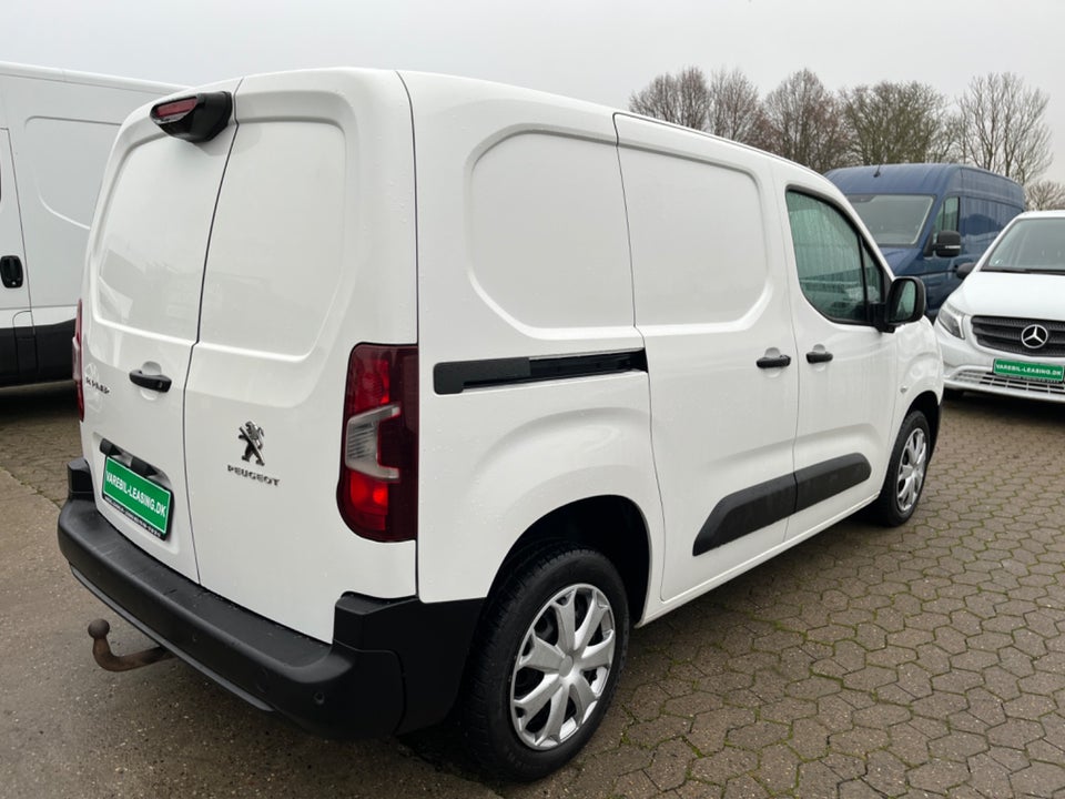 Peugeot Partner 1,5 BlueHDi 100 L1V2 Plus Van