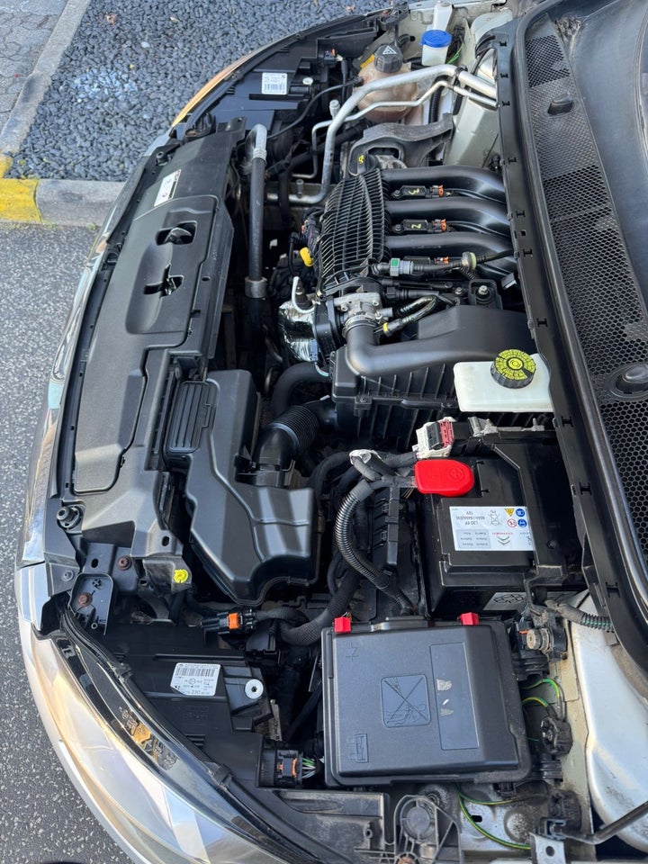 Peugeot 308 1,2 VTi 82 Active 5d