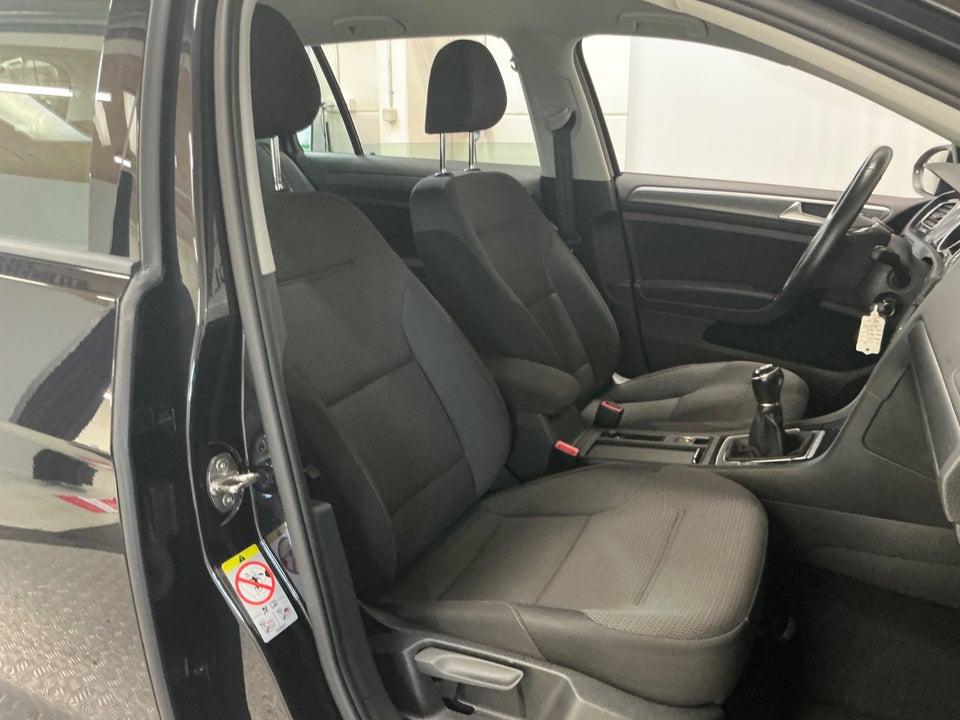 VW Golf VII 1,4 TSi 125 Comfortline Variant 5d