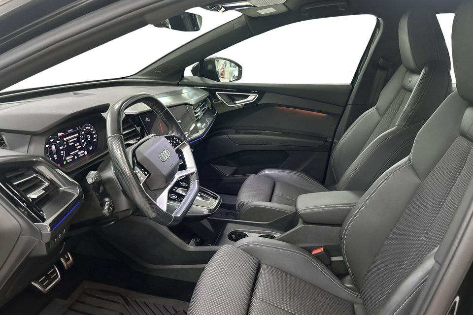 Audi Q4 e-tron 40 Attitude 5d