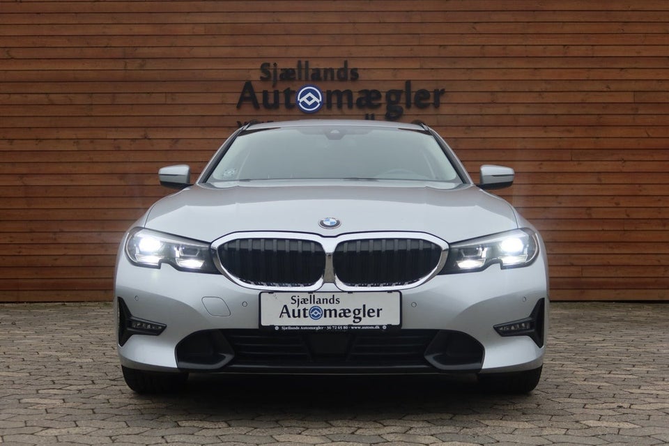 BMW 330i 2,0 Touring Sport Line aut. 5d