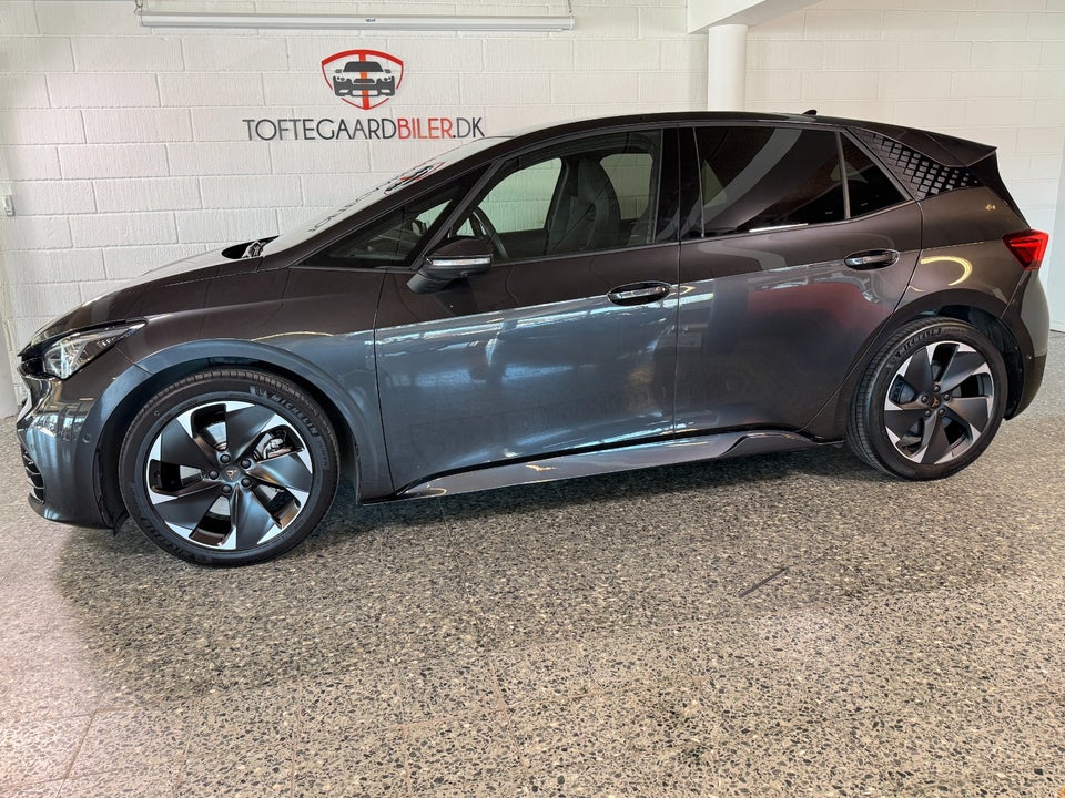 Cupra Born 59 e-Boost Dinamica Pack 5d