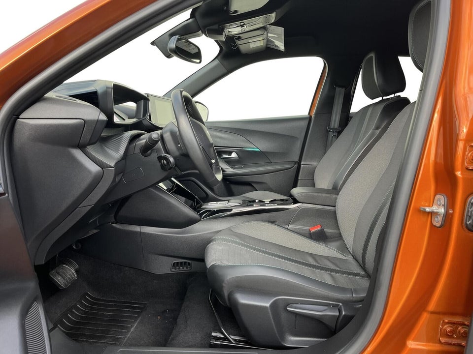 Peugeot e-2008 50 Allure 5d