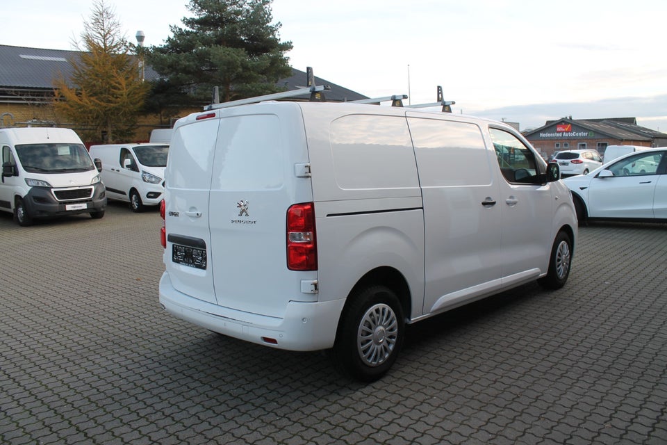 Peugeot Expert 2,0 BlueHDi 122 L2 Plus EAT8 Van