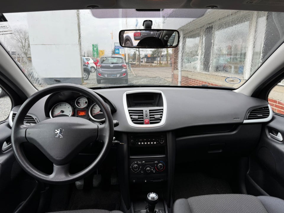 Peugeot 207 1,4 VTi Comfort+ 5d