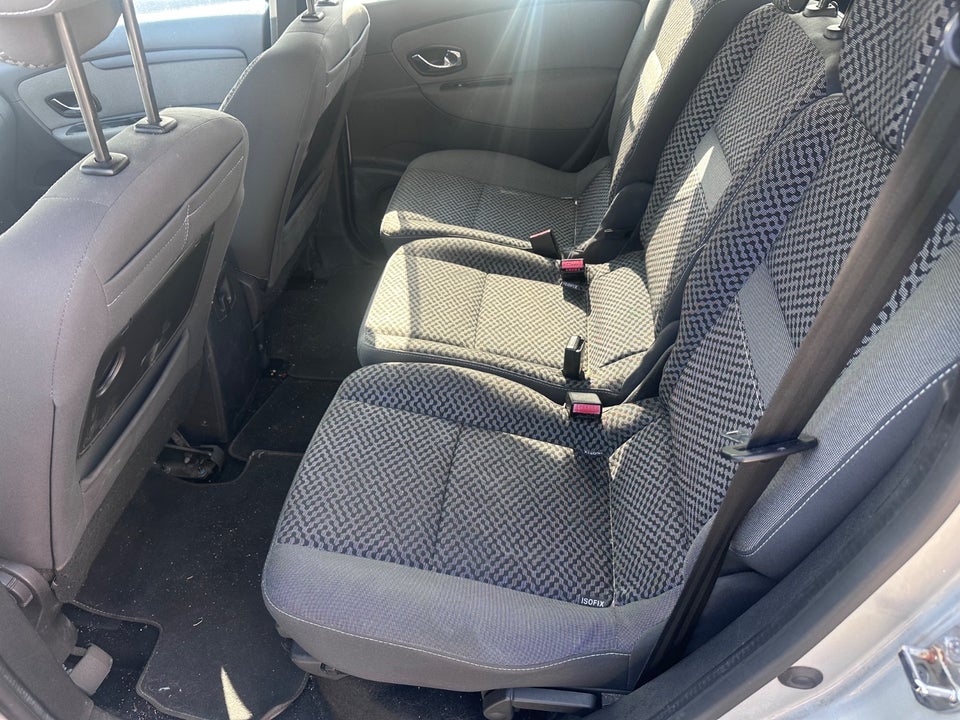 Renault Grand Scenic III 1,6 dCi 130 Dynamique 7prs 5d