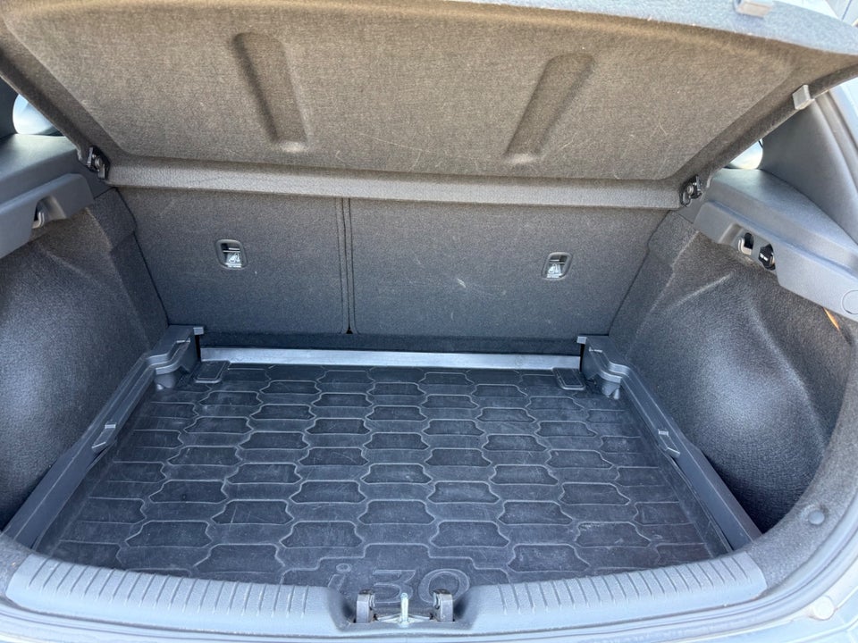 Hyundai i30 1,0 T-GDi Essential 5d