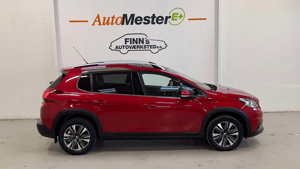 Peugeot 2008 1,6 BlueHDi 100 Allure Sky 5d