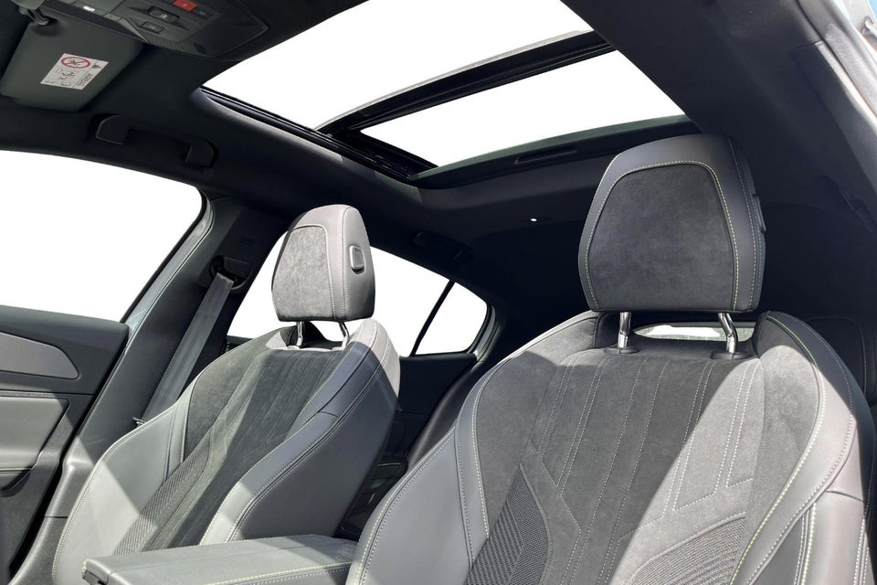 Peugeot e-408 58 GT 5d