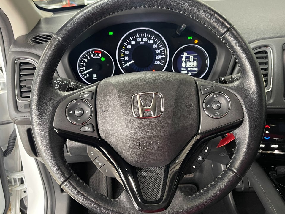 Honda HR-V 1,5 i-VTEC Elegance CVT 5d