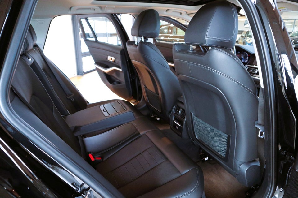 BMW 330e 2,0 Touring Sport Line aut. 5d