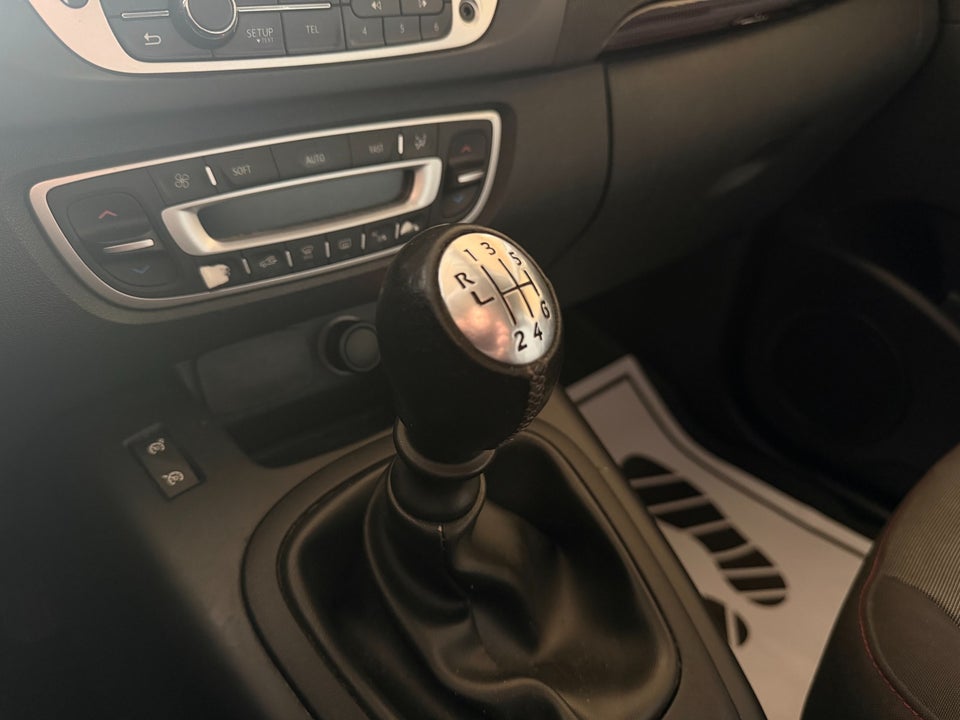 Renault Scenic III 1,5 dCi 110 Expression 5d