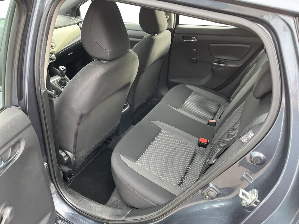 Nissan Micra 1,0 IG-T 92 Acenta 5d