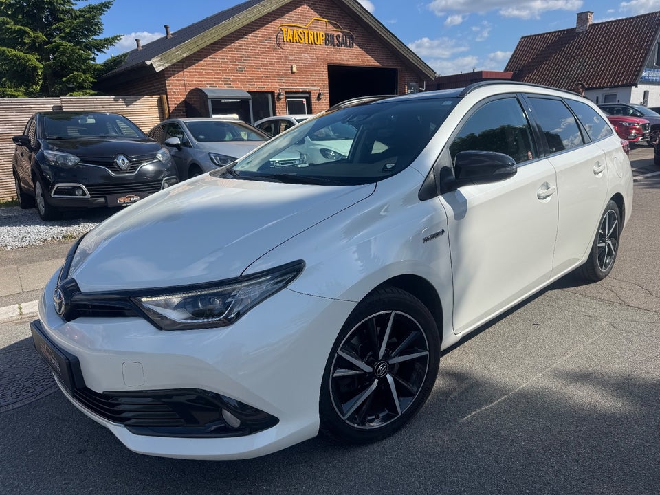Toyota Auris 1,8 Hybrid H2 Comfort Touring Sports CVT 5d