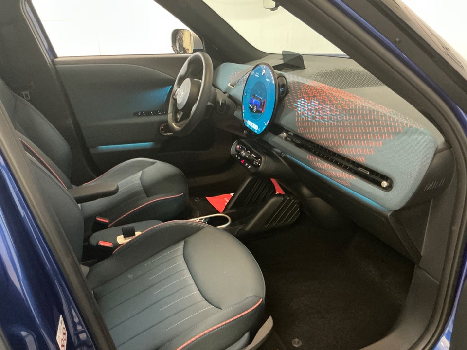 MINI Aceman E Favoured Trim M 5d