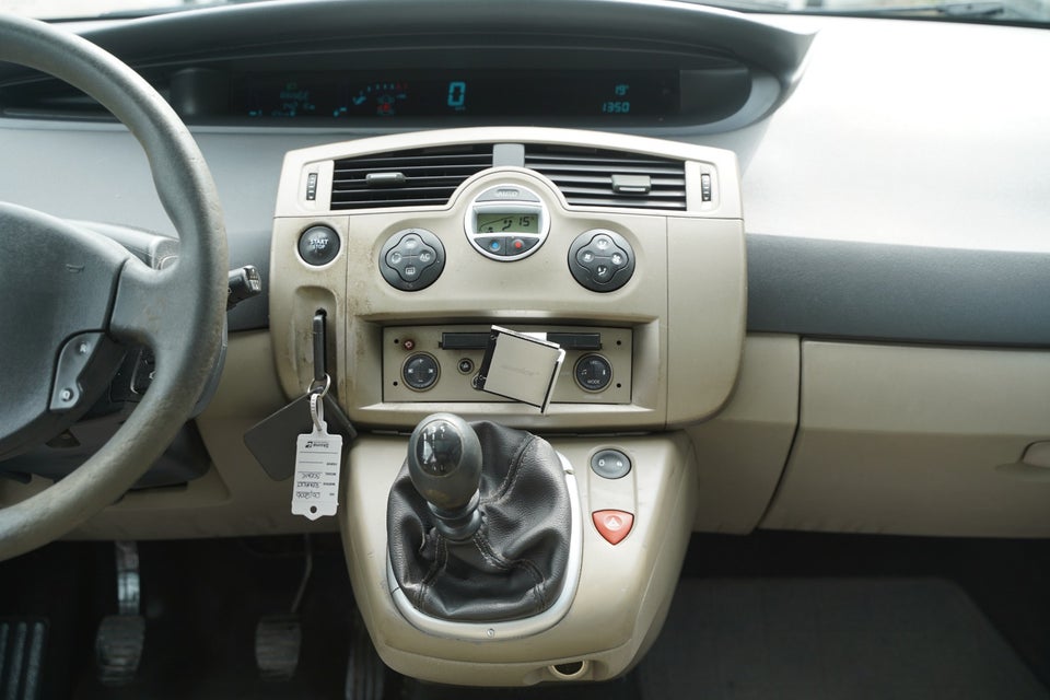 Renault Grand Scenic I 2,0 Authentique 5d