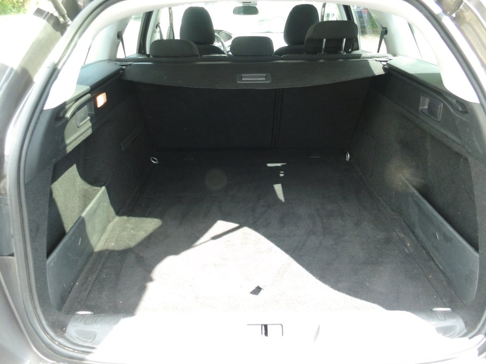 Peugeot 308 1,6 BlueHDi 120 Active SW 5d