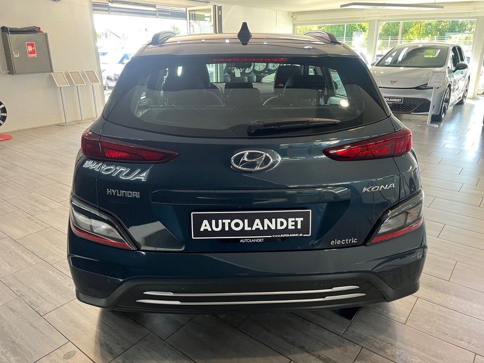 Hyundai Kona 39 EV Essential 5d