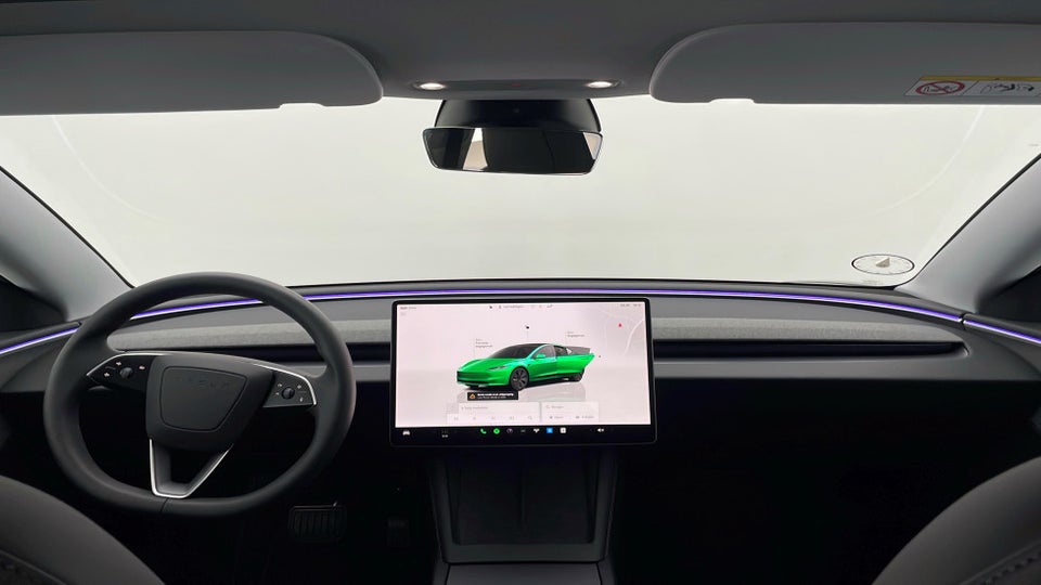 Tesla Model 3 RWD 4d