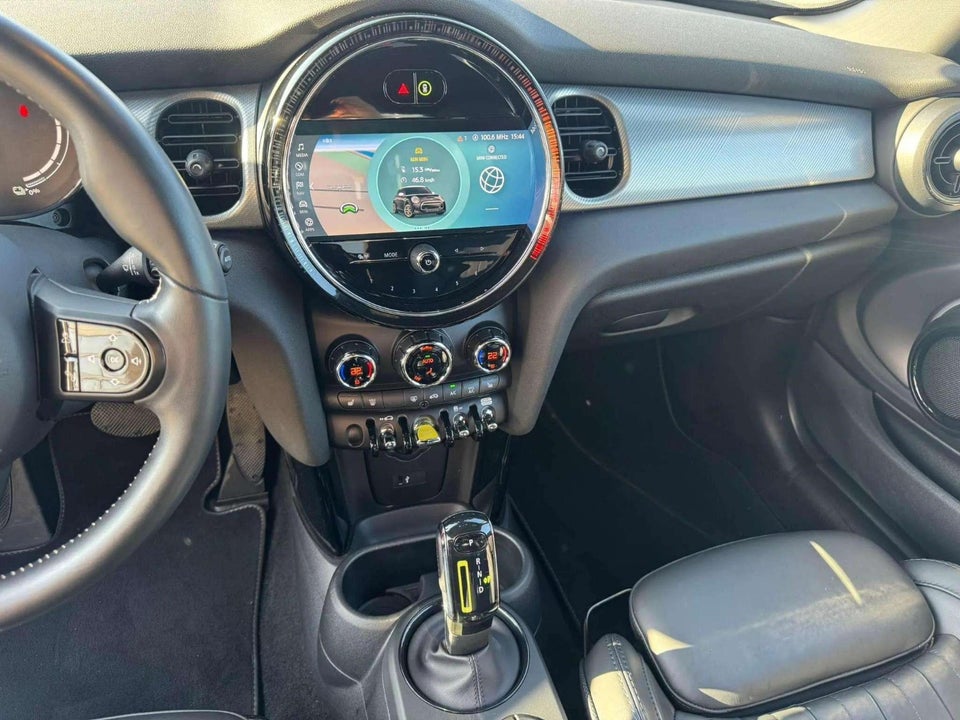 MINI Cooper SE Younique Trim 3d