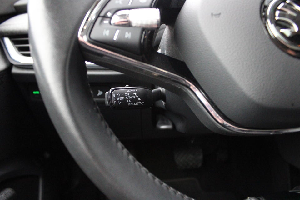 Skoda Enyaq 80 iV Loft 5d