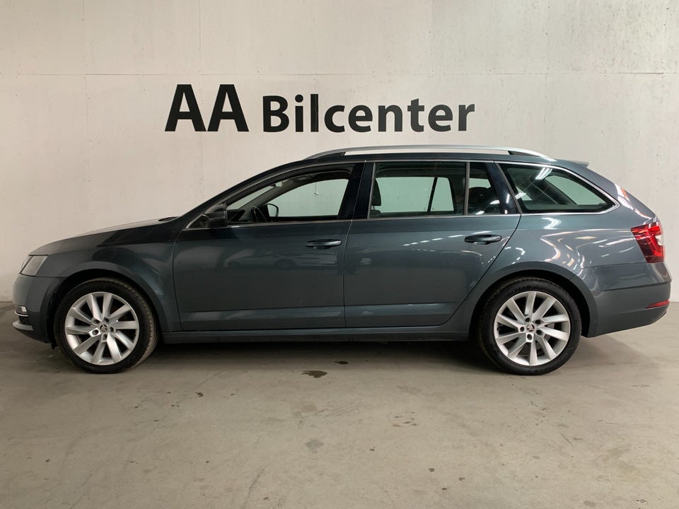 Skoda Octavia 1,6 TDi 115 Style Combi DSG 5d