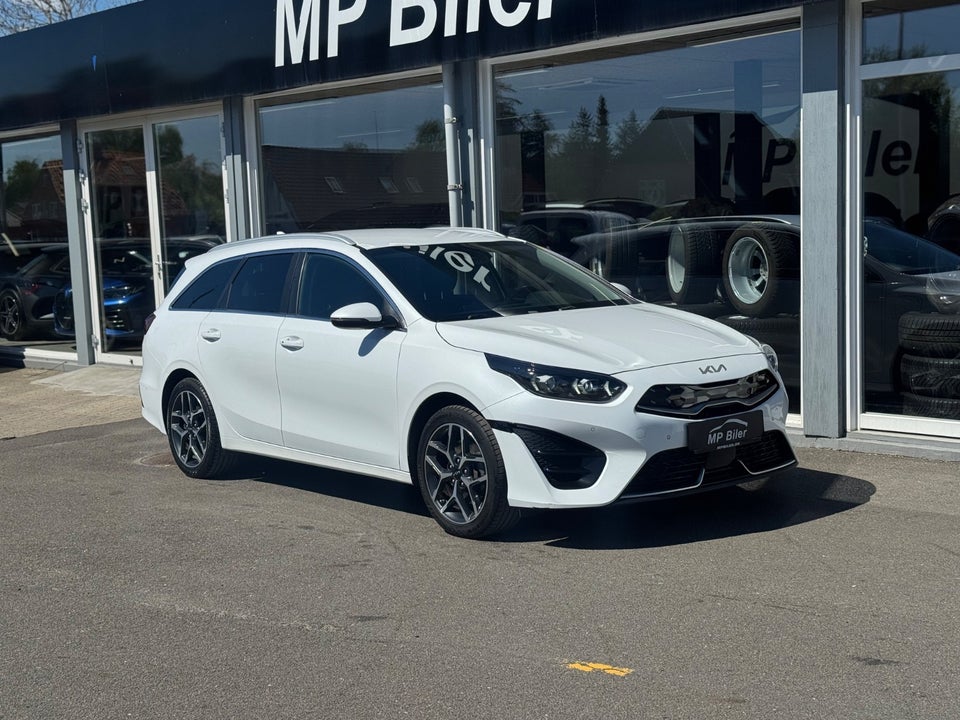 Kia Ceed 1,6 PHEV Upgrade Premium SW DCT 5d