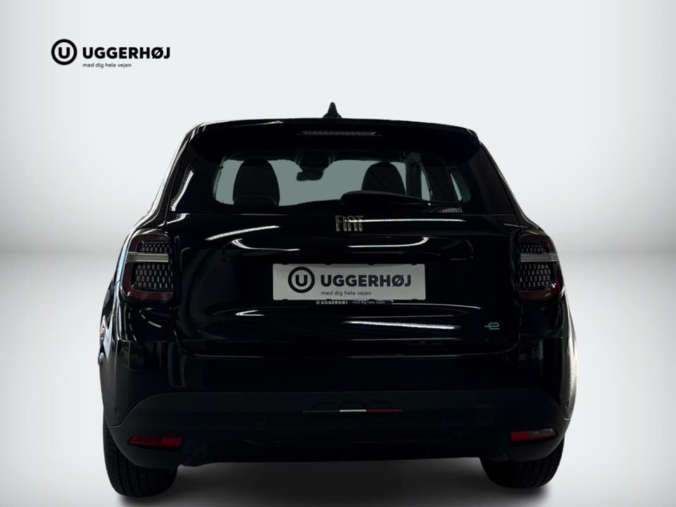 Fiat 600e 54 (RED) 5d