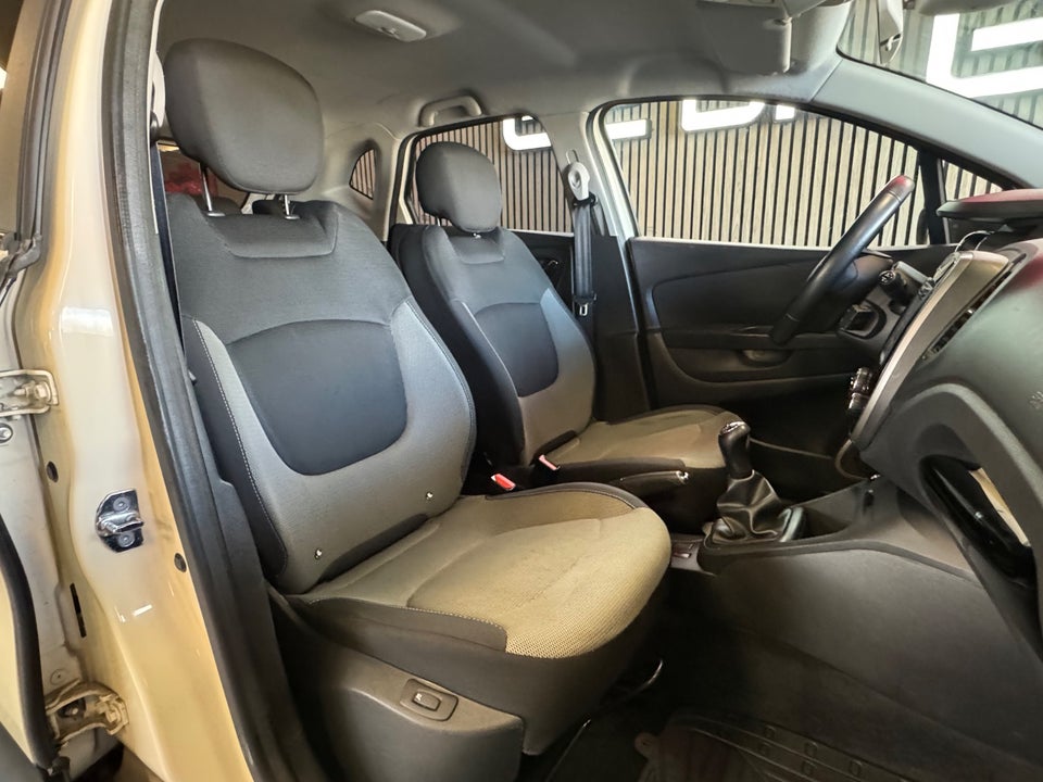 Renault Captur 0,9 TCe 90 Dynamique 5d