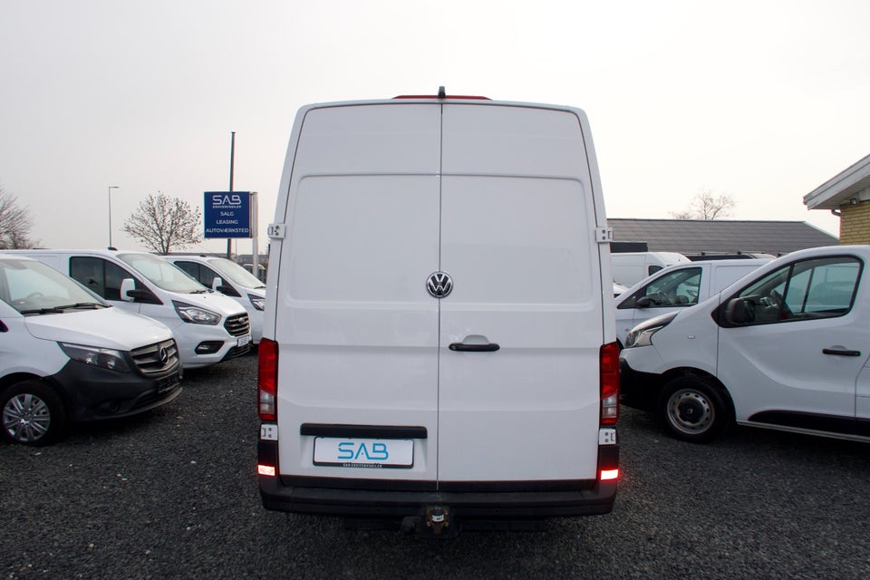 VW Crafter 35 2,0 TDi 177 Kassevogn L3H3 RWD