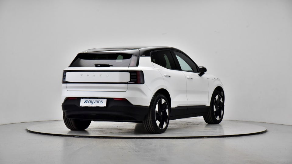 Volvo EX30 Extended Range Ultra 5d