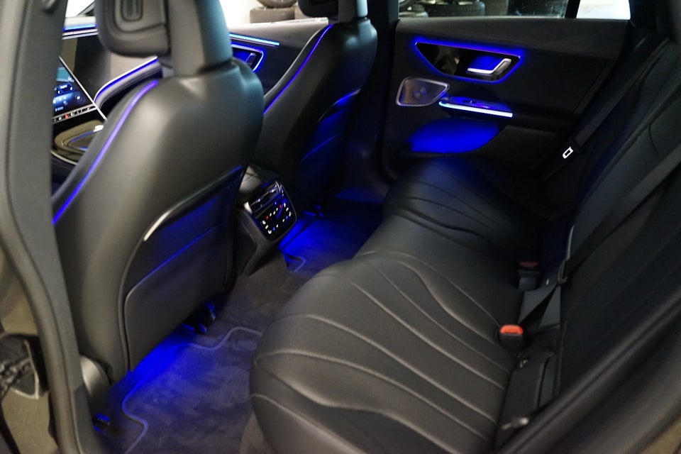 Mercedes EQE300 AMG Line 4d