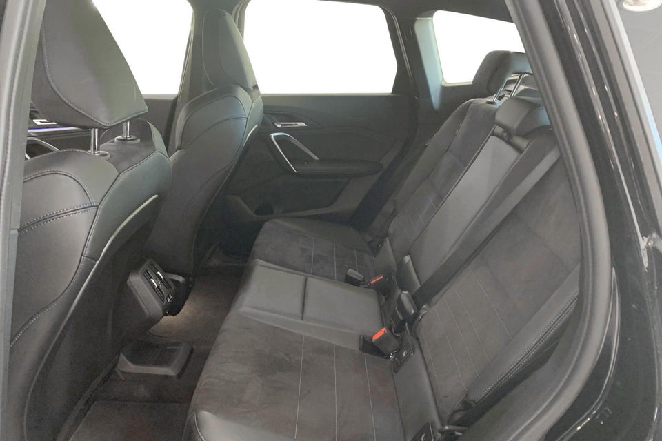 BMW iX1 xDrive30 M-Sport 5d