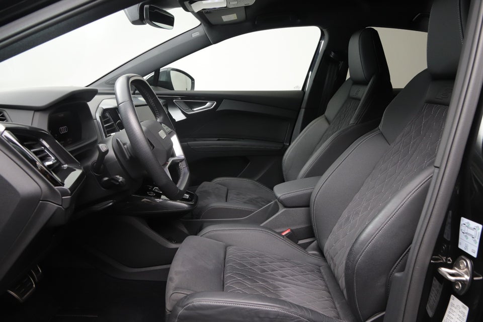 Audi Q4 e-tron 40 Attitude S-line Sportback 5d