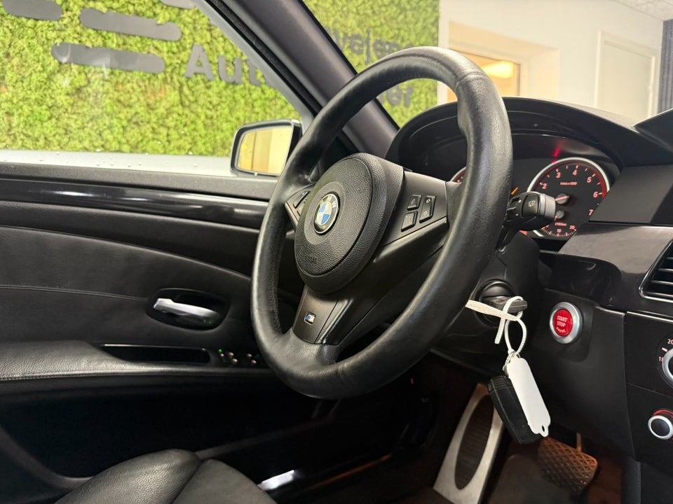 BMW 530i 3,0  4d
