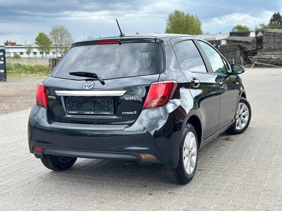 Toyota Yaris 1,5 Hybrid H2 e-CVT 5d
