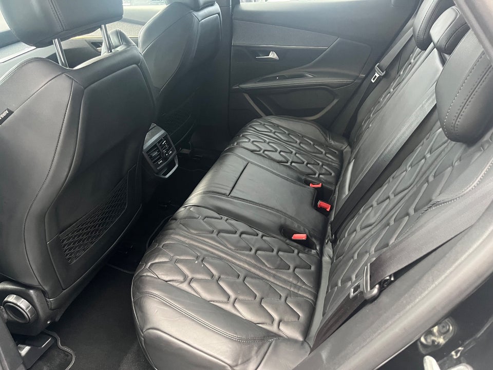 Peugeot 3008 1,6 Hybrid Allure Pack EAT8 5d