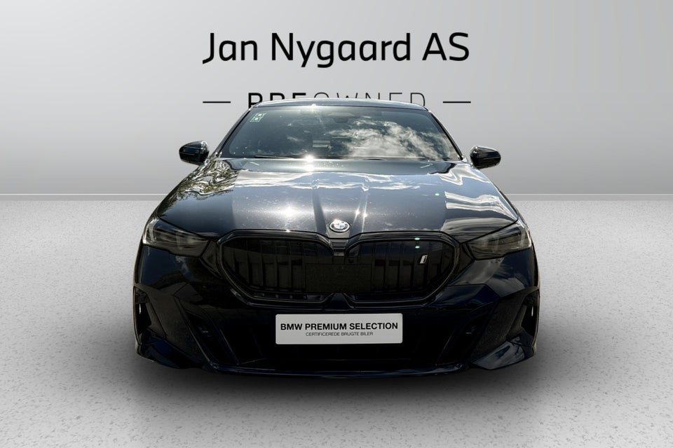BMW i5 eDrive40 M-Sport Pro 4d