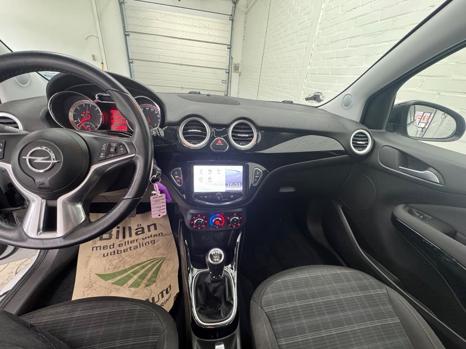 Opel Adam 1,4 87 Glam 3d