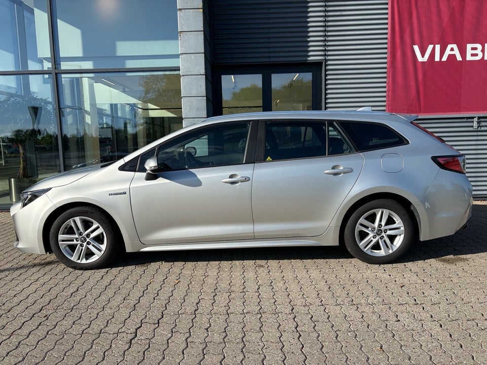 Toyota Corolla 2,0 Hybrid H3 Smart Touring Sports MDS 5d