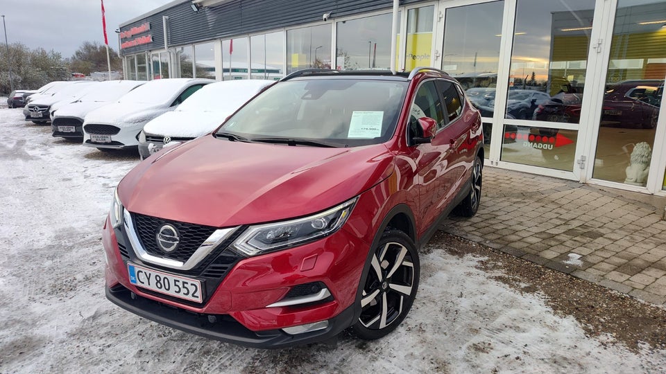 Nissan Qashqai 1,3 Dig-T 140 Tekna 5d