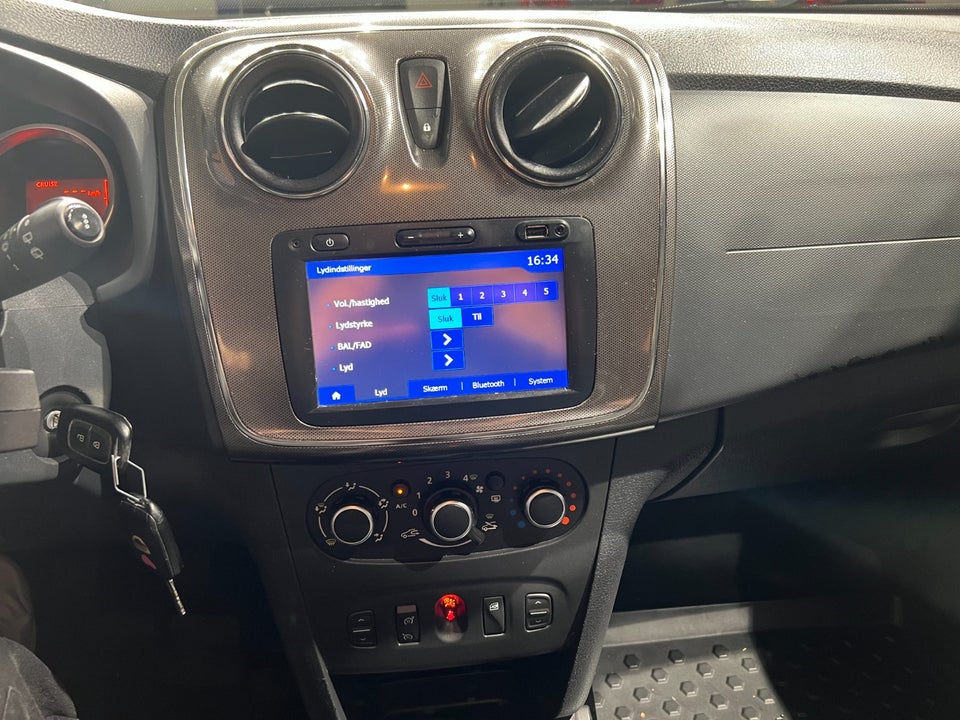 Dacia Logan 0,9 TCe 90 Ambiance MCV 5d