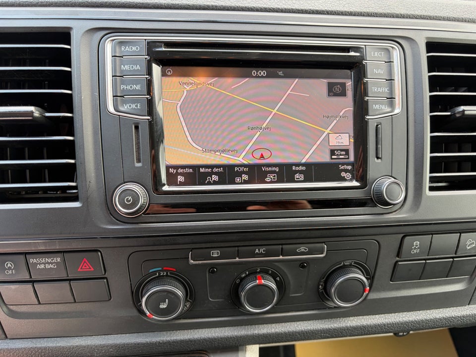 VW Transporter 2,0 TDi 204 Kassevogn DSG 4Motion kort